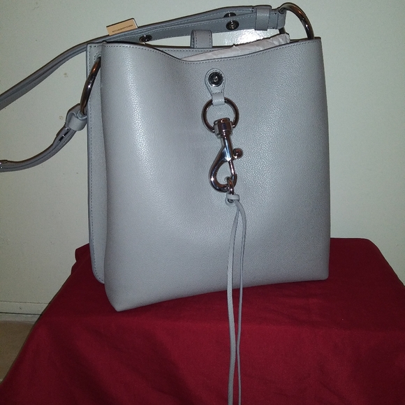 Purse - Picture 2 of 4